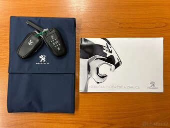 Peugeot 3008 1.5 HDi 96kW AUTOMAT KAMERA ČR - 20