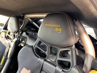 Prodám Porsche 718 Cayman GT4 RS Weissach - 20