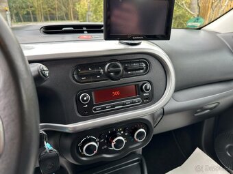 Renault Twingo 0,9i 66kw Limited - 20