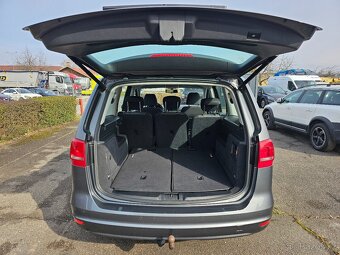VOLKSWAGEN SHARAN 2011 1.4 TSI 110kW 7 MÍST,EL.DVEŘE,VÝHŘEVY - 20