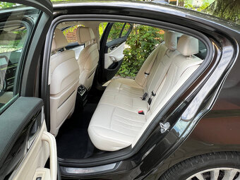 BMW Rad 5 520i Luxury Line AKO NOVÉ KÚPENÉ V MADARDKU 1,MAJI - 20