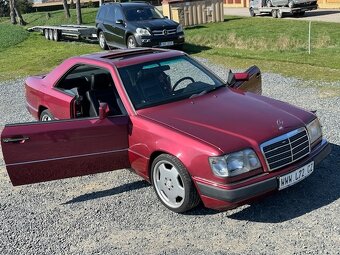 Mercedes-Benz 124 E220 kupé w124 - 20