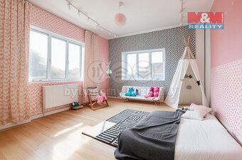 Prodej rodinného domu, 220 m², Kralupy nad Vltavou-Lobeček - 20