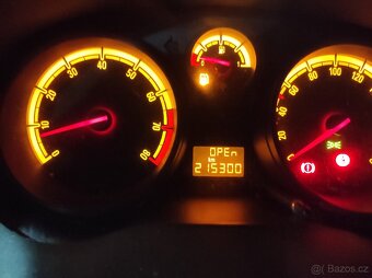 Opel Corsa D pojízdná na přihlášení - 20