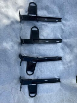 Plechy kolem motoru na Tatru 613 - 20