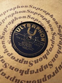 Staré šelakové gamofonové desky - 71 ks - 20