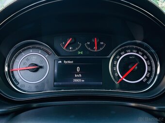 Opel Insignia 2.0D 103KW MANUÁL VÝHŘEV SERVISKA BEZ AD BLUE - 20