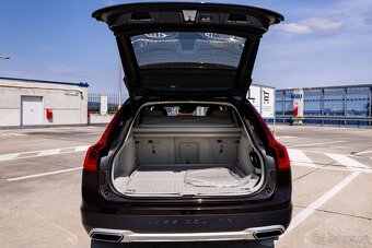 Volvo V90 CC D4 2.0L Cross Country Pro AWD A/T - 20
