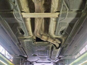 Mercedes Benz W204,C220CDi,125KW,MANUÁL,BEZ KOROZE,R.V.2011 - 20