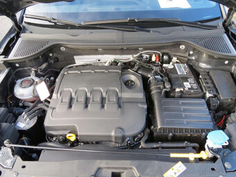 Škoda Karoq Sportline 2.0 TDi 4x2- navi,LED,temp,vyh.s,150PS - 20