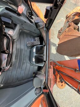 Rypadlonakladač NEW HOLLAND BF 100 (FIAT KOBELCO) - 20