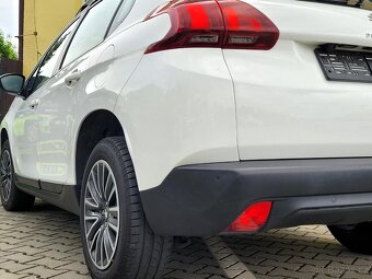 Peugeot 2008, 1,2 SERV.KNÍŽKA, MÁLO NAJETO - 20