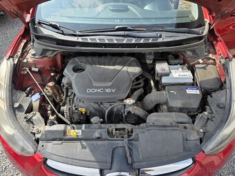 Hyundai Elantra 1.6 i úprava pro autoškolu - 20