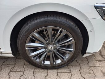 VW Passat B8 Variant 2.0Bi-TDI 176kW 4x4 DSG Matrix Virtual - 20