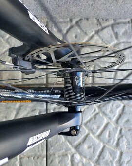 Horské kolo YT Capra CF Pro Carbon 29″ - 20