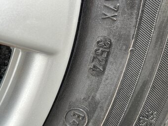 VW TOURAN 2010 77KW 6st.MANUAL/TAZNE/VYBAVA - 20