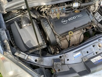 Prodám Opel Zafira B 1.8 LPG 103 kw - 20
