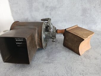 Velmi starý (cca 110-115let) krásný zdobený mlýnek DUPLEX - 20