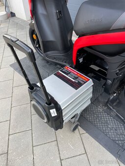 Elekroskútr Seat MÓ 125 rok 2021 řidičák B jako na auto - 20
