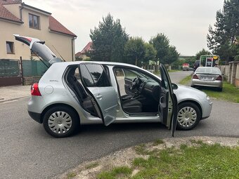 VW GOLF 5 1.4MPI EDICE GOAL NAJETO 93 TIS KM NOVÁ STK - 20