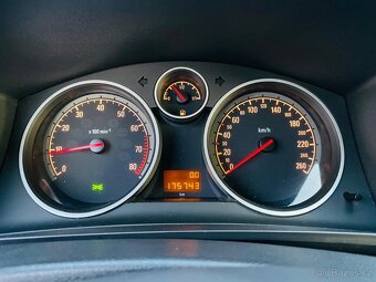 Opel Zafira 1.6i 85KW MANUÁL 7MÍST VÝHŘEV SERVISKA SENZORY - 20
