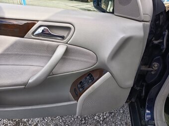 Mercedes Benz C 180 Elegance - 20