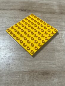 LEGO Duplo deska 8x8. - 20
