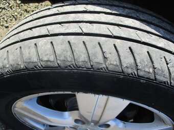 MERCEDES A180CDI 80kw 2012 bez koroze na díly - 20