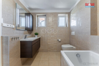 Prodej rodinného domu, 113 m², Chýně, ul. Točivá - 20