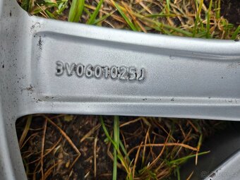 Kompletní letní Alu kola Škoda MODUS - 235/45 R18 - 5x112 - 20