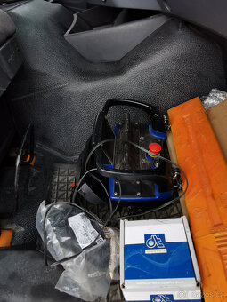 Prodám MERCEDES-BENZ AXOR 2533 L 6X2 E4 valník s hydr. rukou - 20