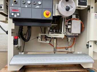 spodní frézka SCM T 130 N + podavač mat. MASTERWOOD VARIO4R - 20
