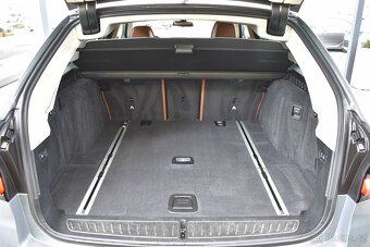 BMW 530d xDrive LUXURY HEAD-UP PANORAMA H/K DPH ČR 1.MAJITEL - 20