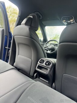 Mercedes-Benz Třída C 300 d combi AMG linie - 20
