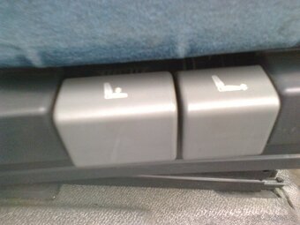 Sedačka – DAF LF – ORIGINAL – moc pěkný sedák – 995,-Kč - 20