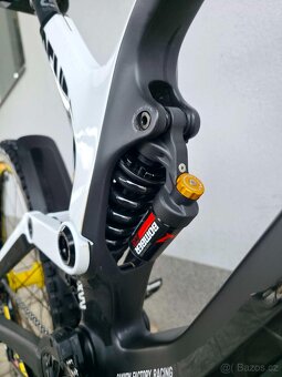 Downhill kolo Canyon Sender CF 9.0 Team Carbon 2018 27.5" - 20