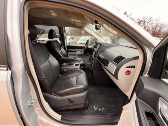 Chrysler Grand Voyager, 2.8 CRD 120kW TOURING 7 MÍS - 20