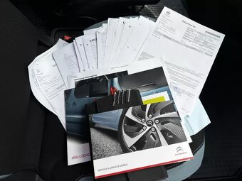 Citroën Berlingo Multispace 1.6 HDi 84 kW 2015 DPH Tažné - 20