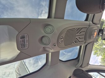 CITROEN BERLINGO 1.6 16V 2013 SERVISKA PANORAMA TAŽNÉ 8xKOLA - 20