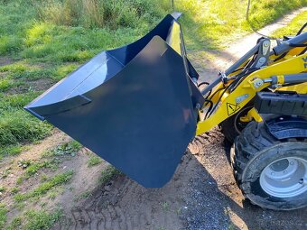 Velkoobjemová lopata na čelní nakladač - 20