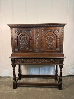 Starožitné komody (136006) - 20