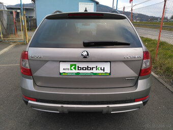 Škoda Octavia Scout 2.0 TDI DSG /135 kW/ - 20