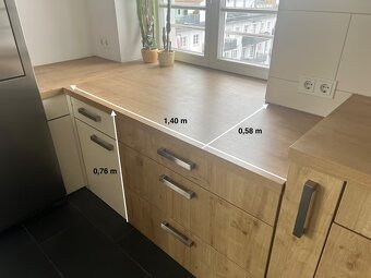 Moderní kvalitní kuchyňská linka - 20