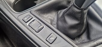 BMW F30 - 20