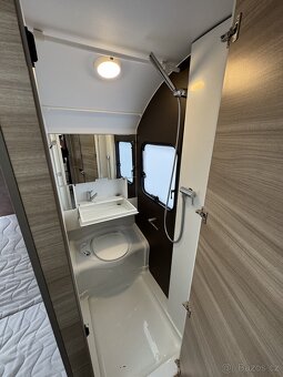 Adria Altea 402PH ~ Francouzská postel - 20