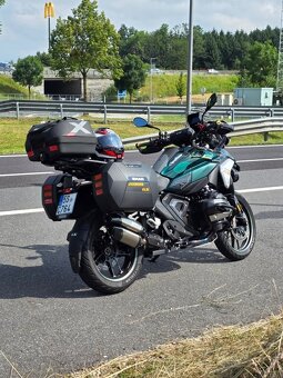 BMW R1300GS Option 719, Aurelius Green Metallic, Billet Pack - 20