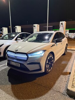 Škoda ENYAQ SPORTLINE iV 80x HEAD-UP VIRTUAL KAMERA TAŽNÉ 23 - 20