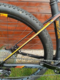 SCOTT SCALE 910 - osazeno komplet Shimano XT - hmotnost 10kg - 20