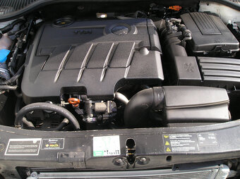 ŠKODA OCTAVIA II COMBI RS 2.0 TDi 125KW RV-12/2008 - 20