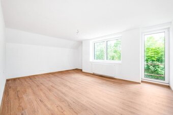 PRODEJ RODINNÉHO DOMU SE ZAHRADOU, DOLNÍ TŘEBONÍN - 20